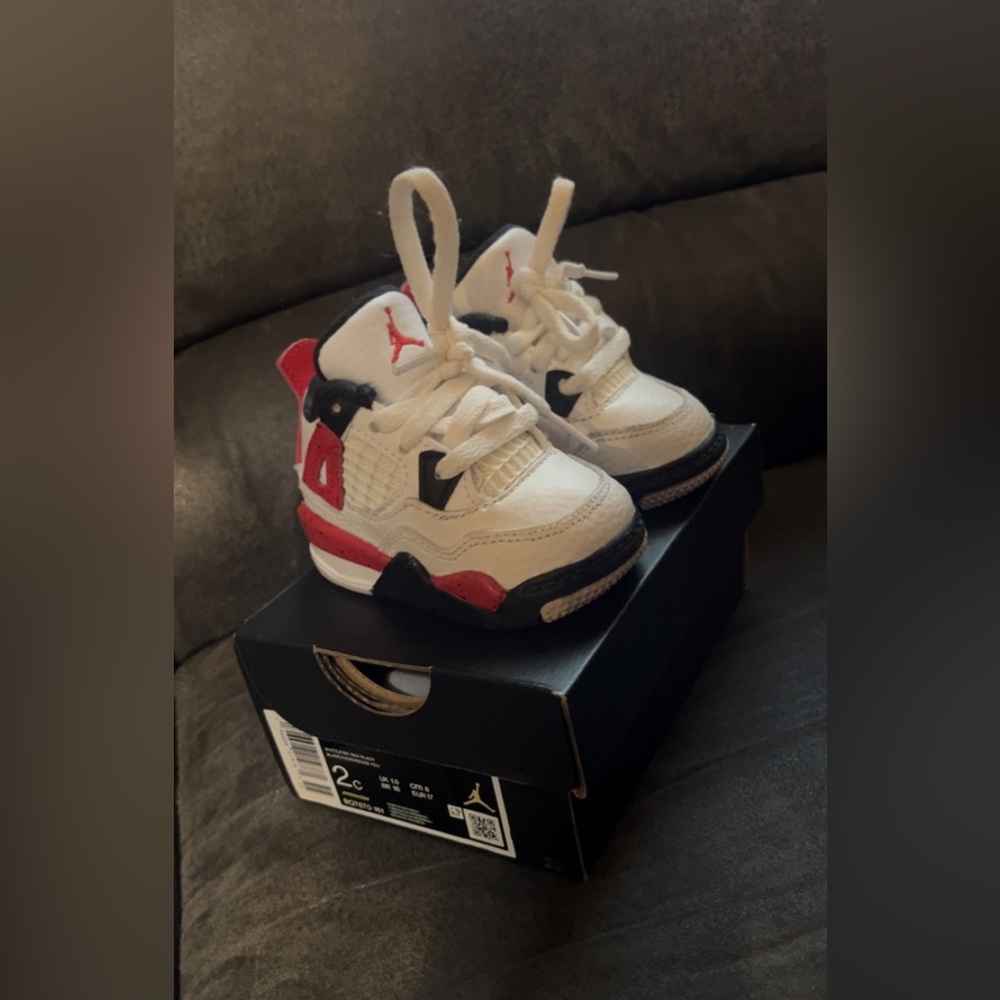 Jordan Retro 4